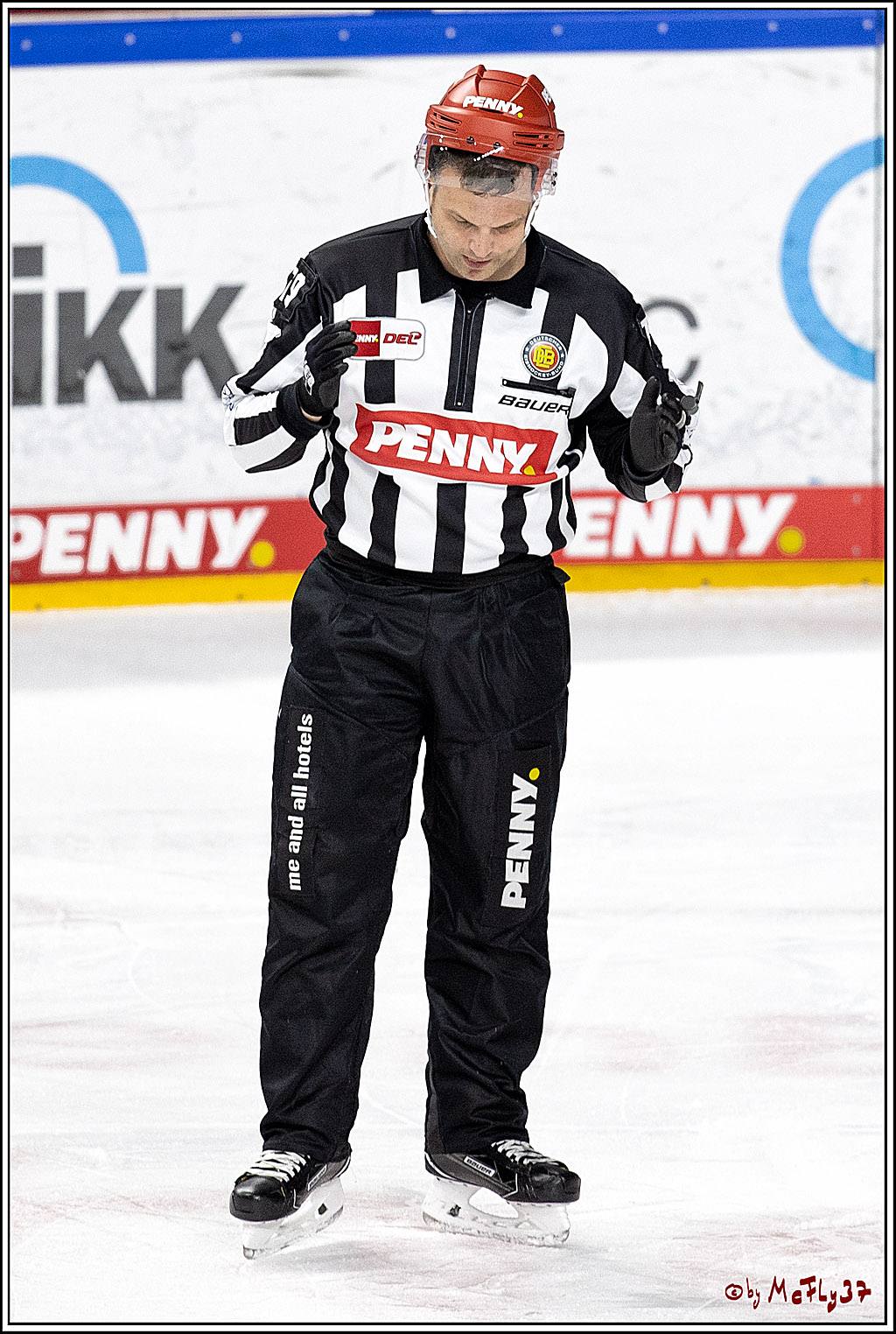 PENNY DEL;  Koelner Haie - Straubing Tigers; Koeln, 14.04.2021
